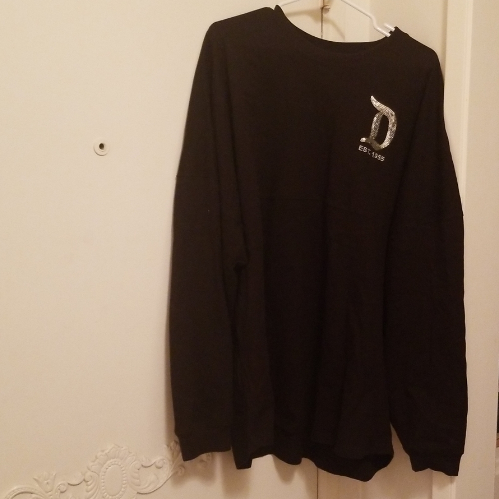 Disneyland sweatshirt 2x black like new